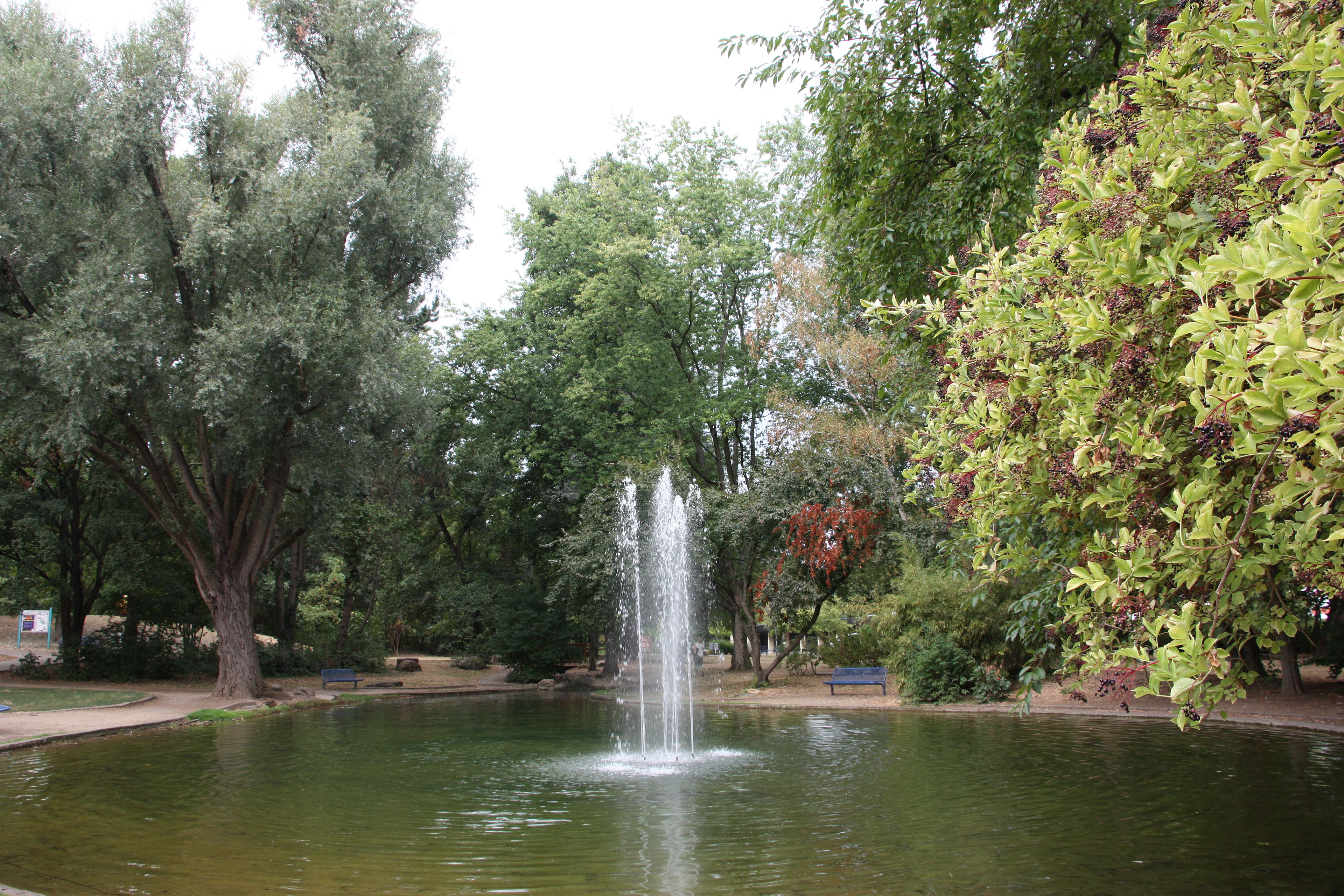 Brunnen in einem Park